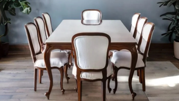 Dining Table (6 Seater)